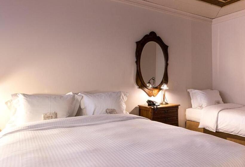 スタンダードトリプルルーム, Ktima Bellou