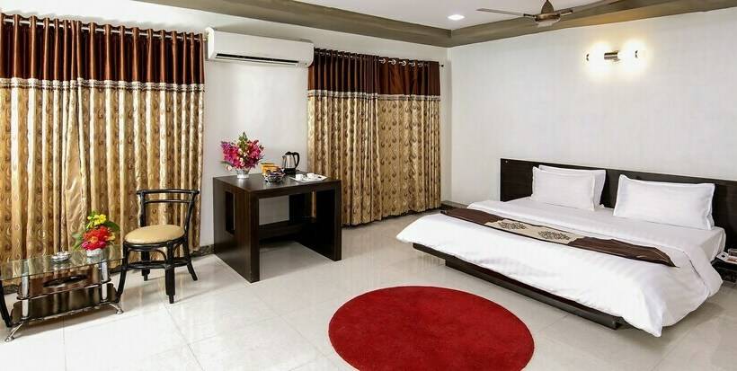 Номер Deluxe, Saavaj Resort, Sasan Gir   Where Wilderness Meets Luxury