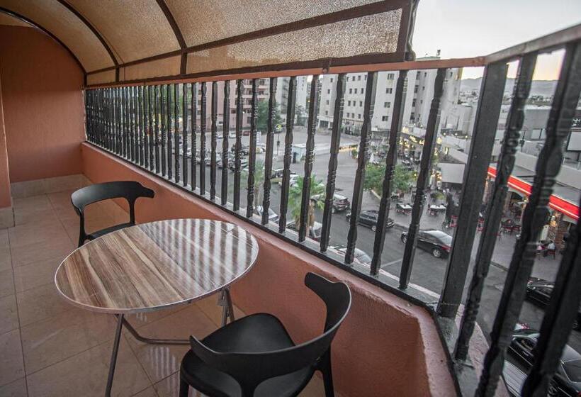 استودیو استاندارد با بالکن, Al Riyati For Hotel Apartments