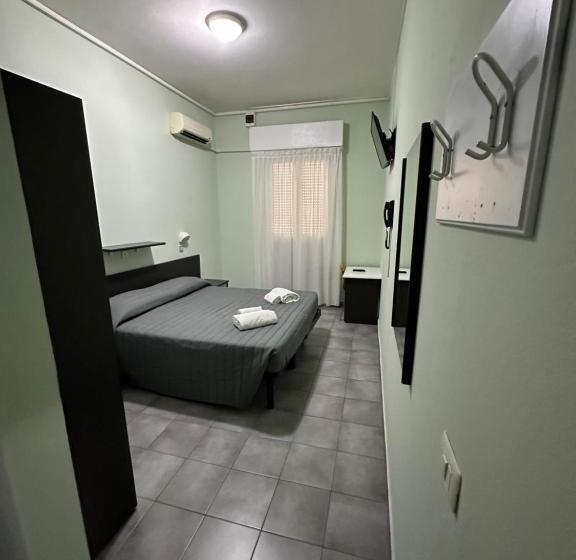 اتاق استاندارد, Austria