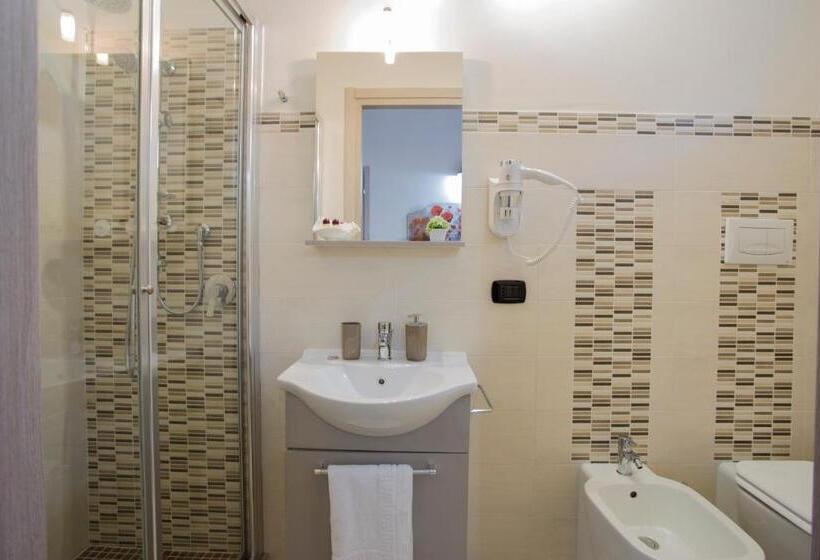 バルコニー付きスタンダードトリプルルーム, B&b Cinisi Mare E Monti