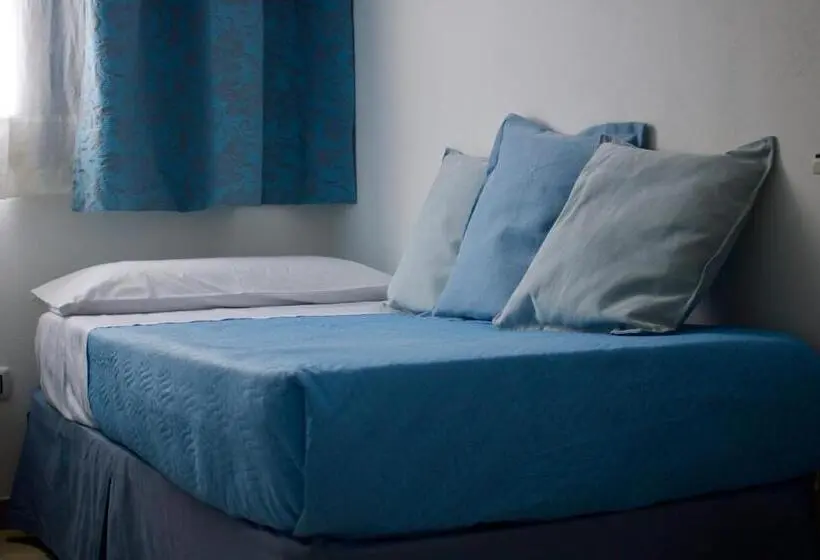 اتاق استاندارد یک نفره, B&b Cinisi Mare E Monti
