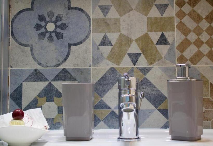 スタンダードシングルルーム, B&b Cinisi Mare E Monti