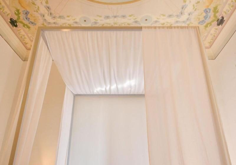 سوییت لوکس, B&b Raro  Liberty