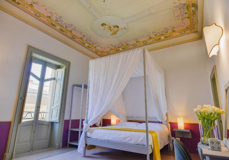 سوییت لوکس, B&b Raro  Liberty