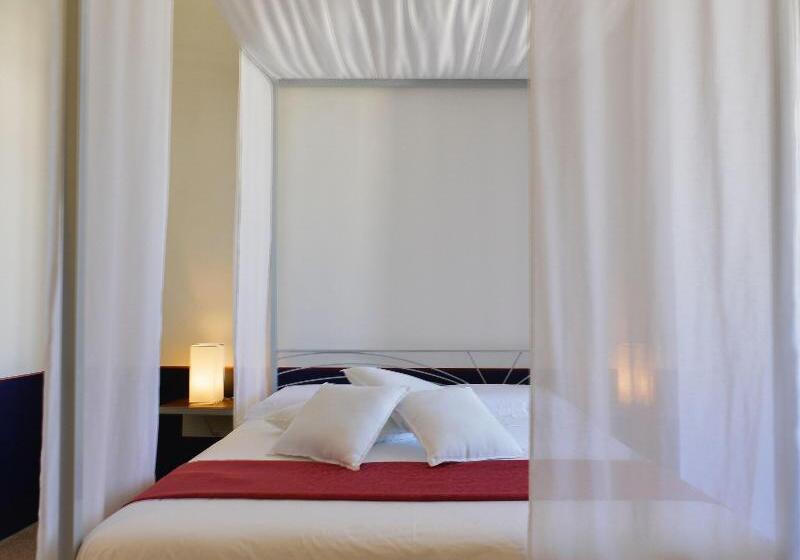 سوییت لوکس, B&b Raro  Liberty