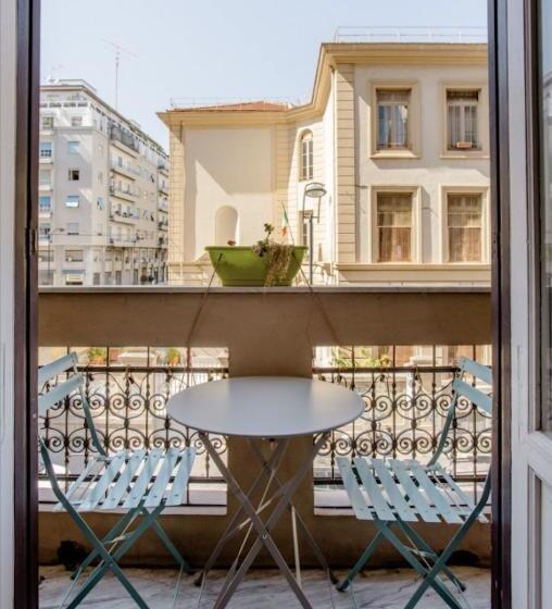 带阳台套房, Bohème B&b