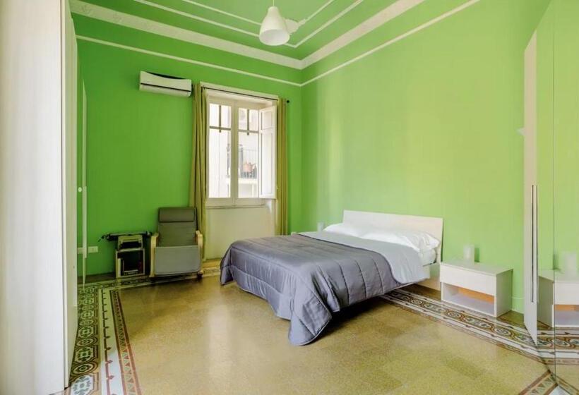 带阳台套房, Bohème B&b