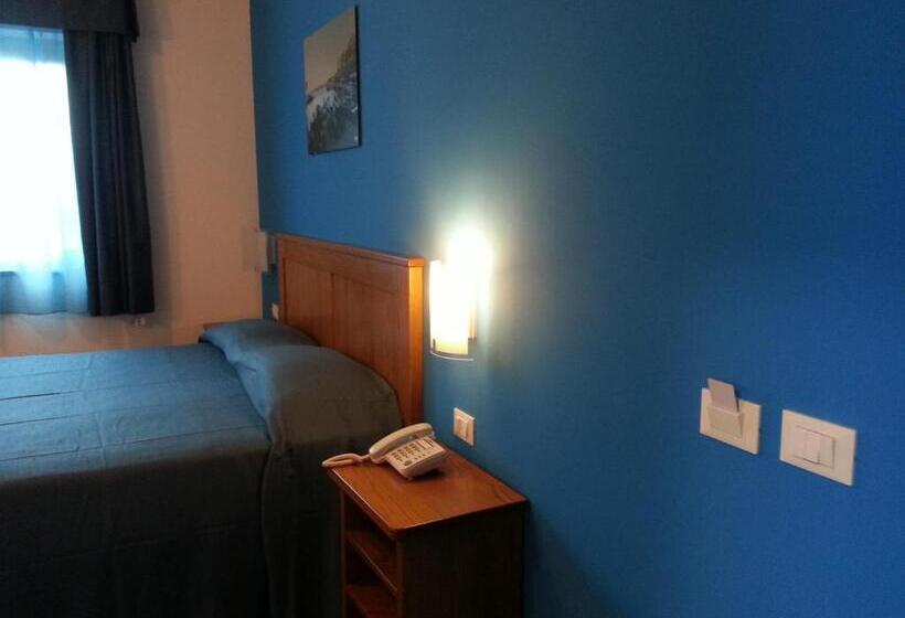 オーシャンビュースタンダードルーム, Serpa