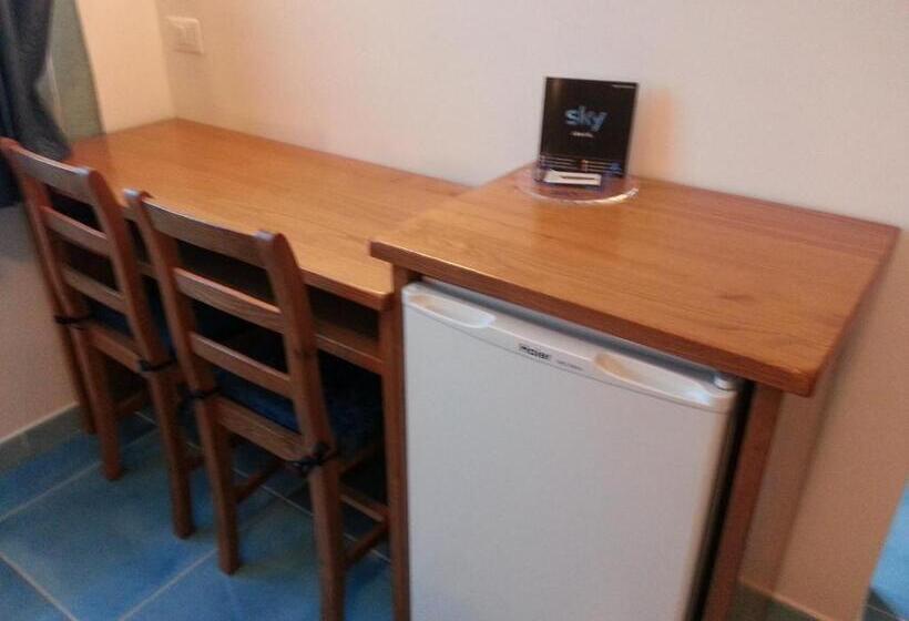 オーシャンビュースタンダードルームバルコニー付き, Serpa