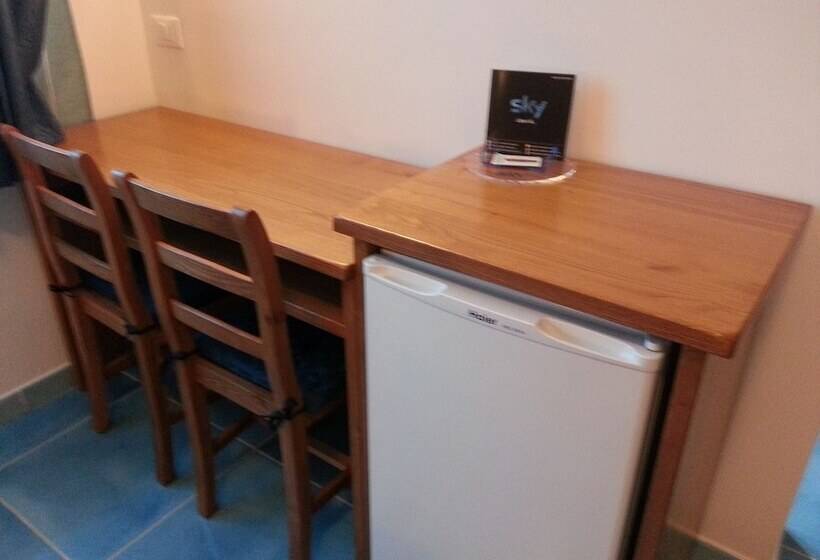 サイドオーシャンビュースタンダードルーム, Serpa