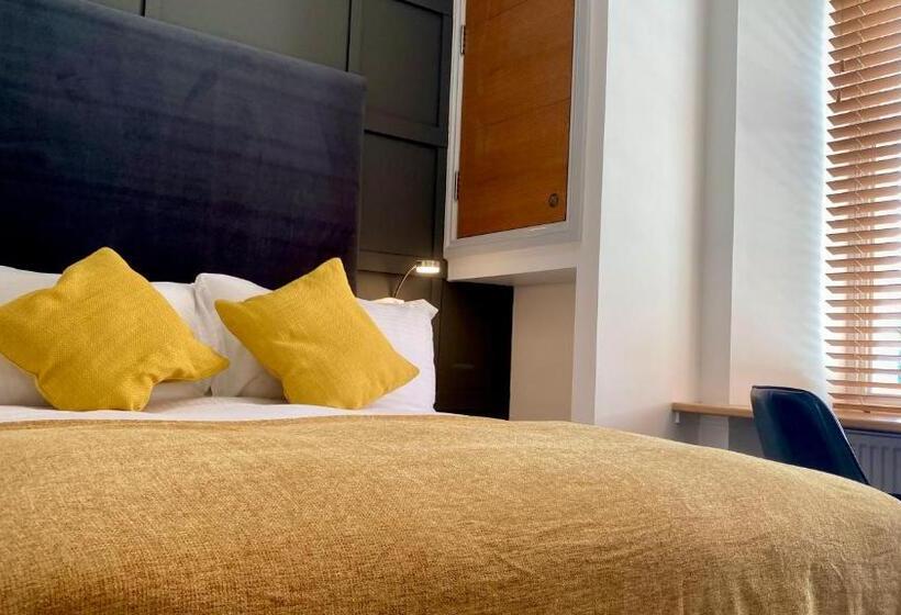 침실 2개 아파트, Siberia Bar &