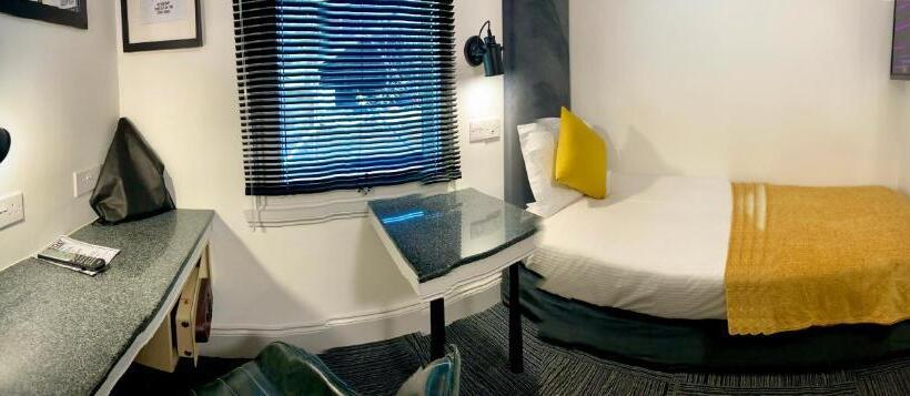 스탠다드 싱글 룸, Siberia Bar &