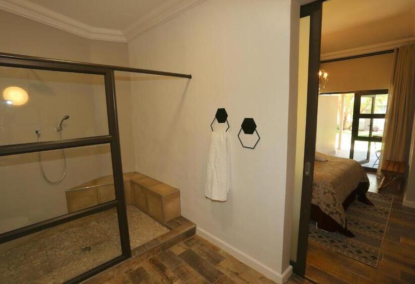 سوییت, Boutique Guesthouse Mariental