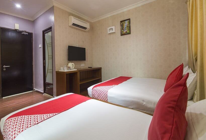 סוויטת סופריור, Lebuh Queen City