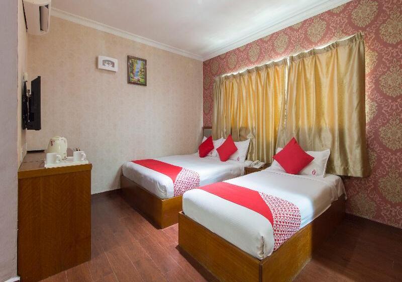 סוויטת סופריור, Lebuh Queen City