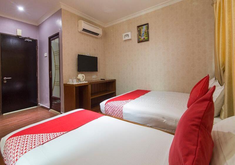 סוויטת סופריור, Lebuh Queen City