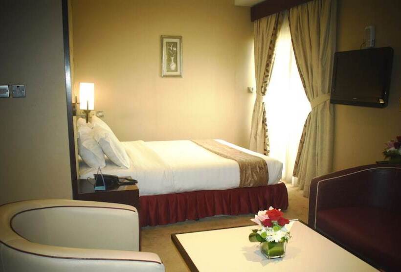 豪华房间, Manhattan Avenue