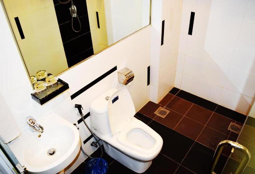 سوییت خانوادگی, Springz Hotel Bukit Jalil