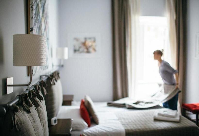 חדר סטנדרט לשלושה, Sweet Dreams Roma