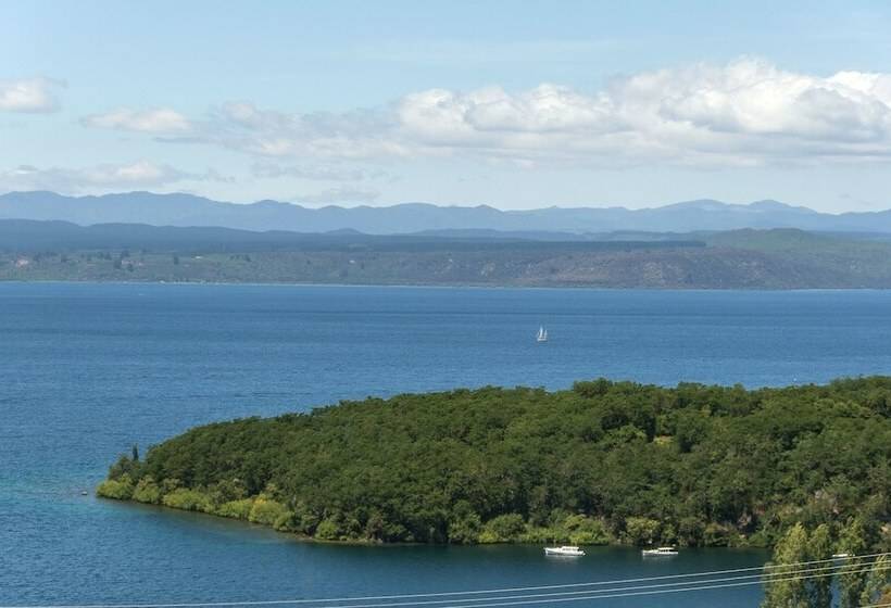 Люкс Повышенной Комфортности, The Flying Trout Boutique Lodge