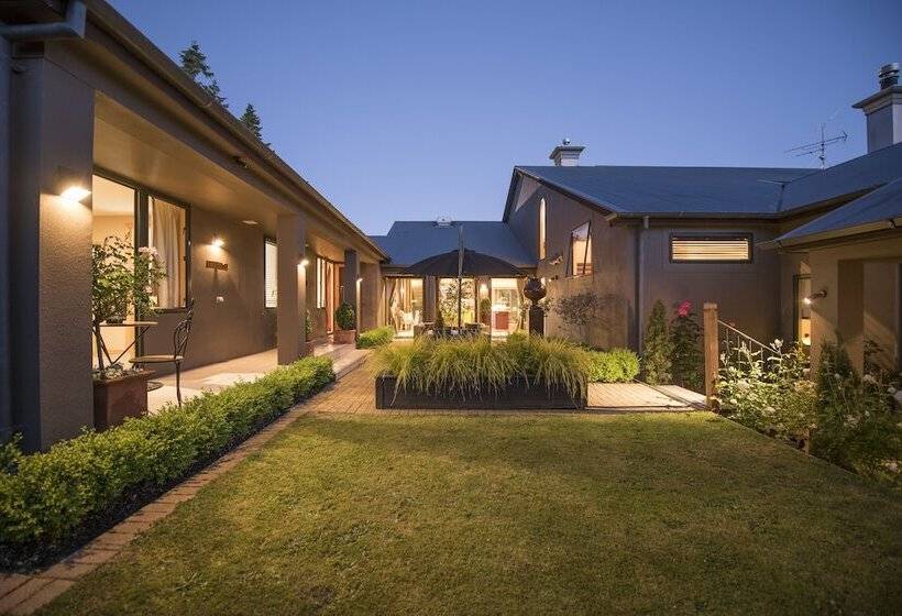 Люкс Повышенной Комфортности, The Flying Trout Boutique Lodge