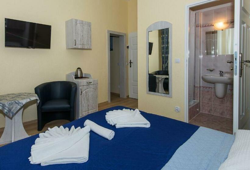 Семейный Номер, Villa Casteria