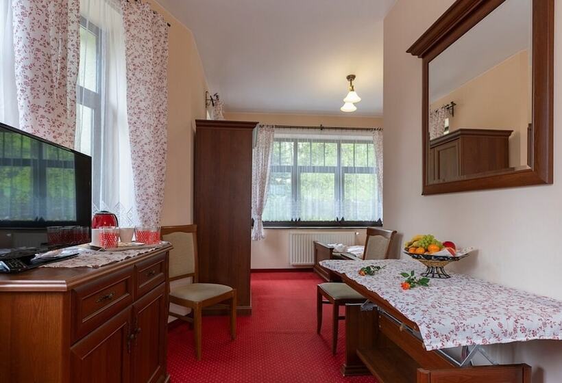 四人标准间, Willa Słoneczna Róża Pobyt Ze śniadaniami