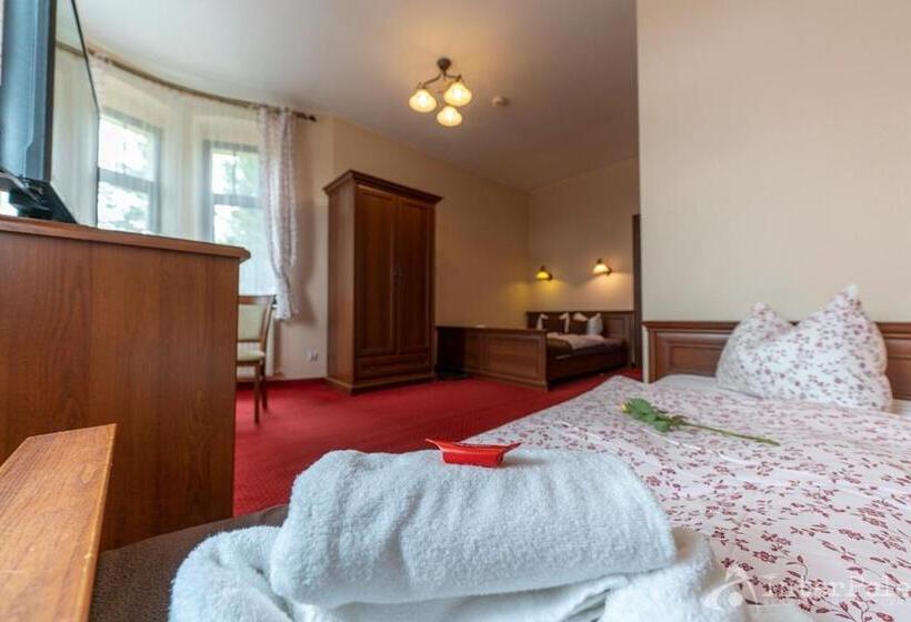 标准三人间, Willa Słoneczna Róża Pobyt Ze śniadaniami