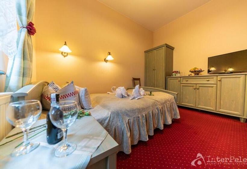 标准间带阳台, Willa Słoneczna Róża Pobyt Ze śniadaniami