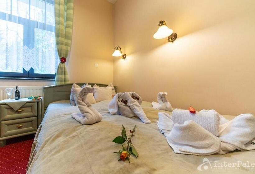 标准间带阳台, Willa Słoneczna Róża Pobyt Ze śniadaniami