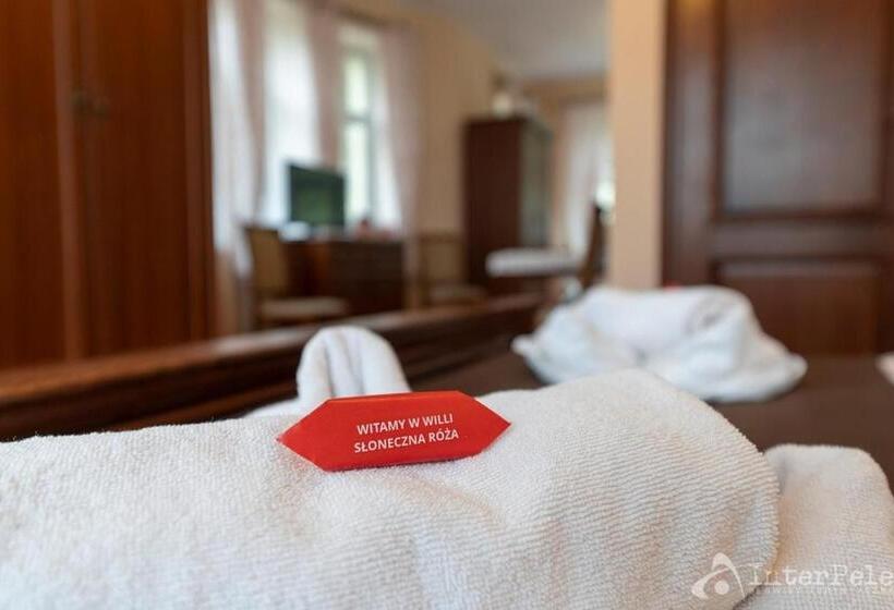 四人标准间, Willa Słoneczna Róża Pobyt Ze śniadaniami