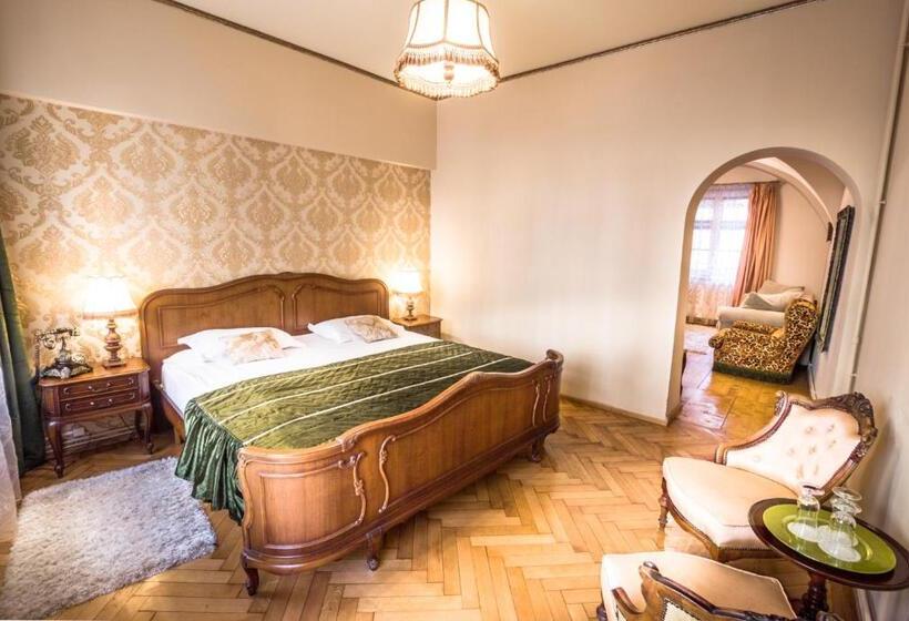 Люкс, Casa Antiqua