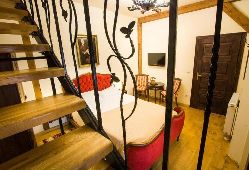 Пентхаус Люкс, Casa Antiqua