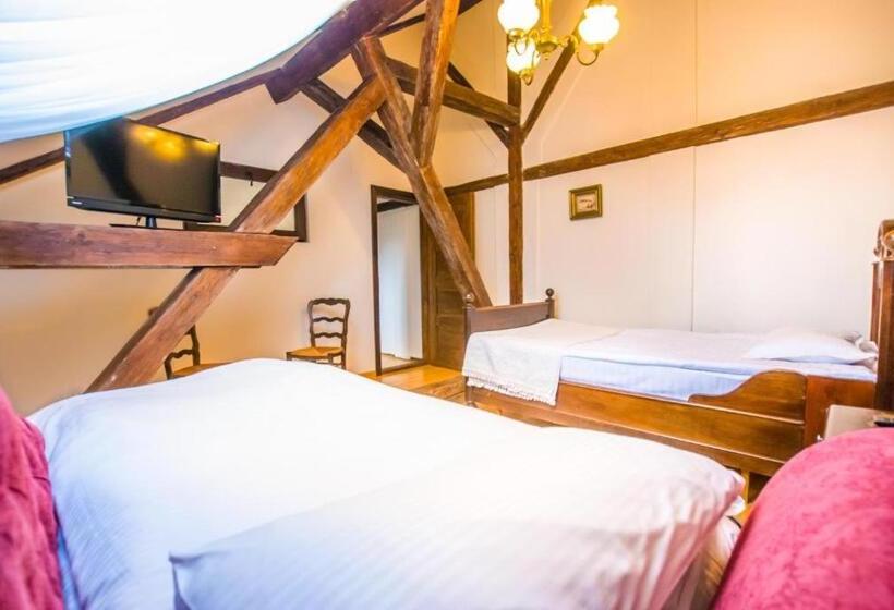 Апартаменты 2 Спальни, Casa Antiqua