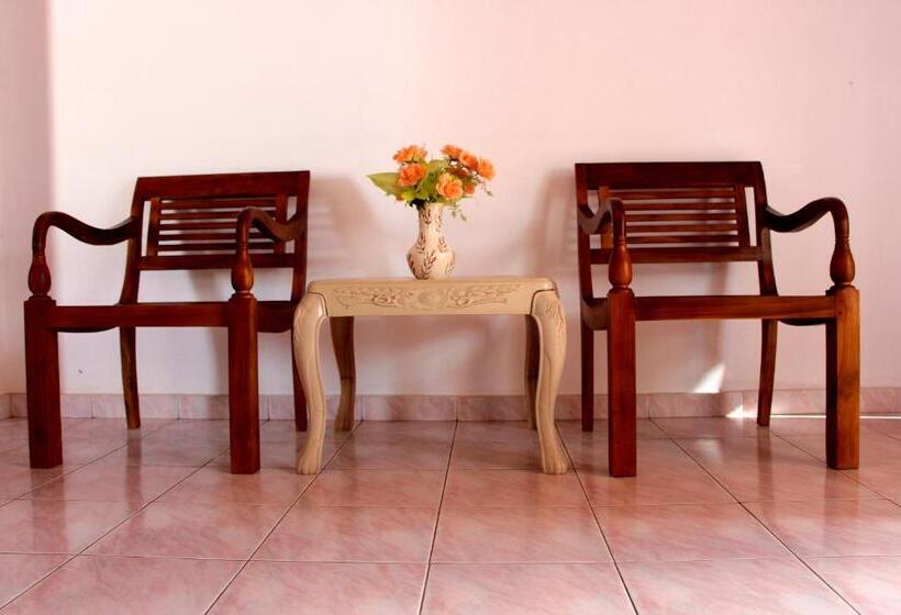 Номер Стандарт, Holiday Guest Inn