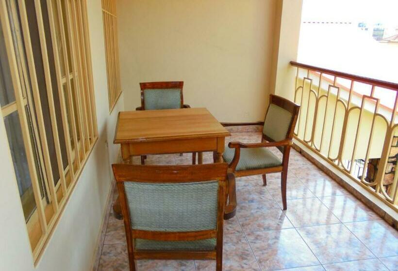 آپارتمان 2 خوابه, Iris Guesthouse