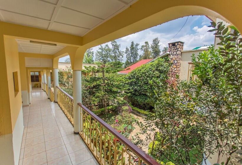اتاق لوکس, Iris Guesthouse