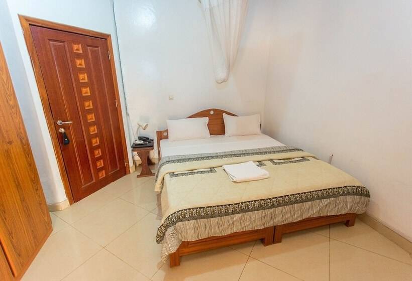 اتاق لوکس یک تخته, Iris Guesthouse