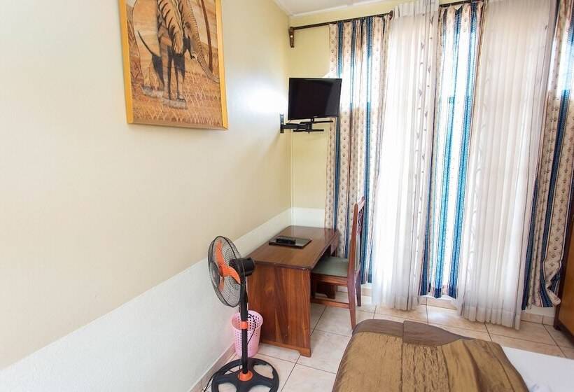 اتاق لوکس یک تخته, Iris Guesthouse