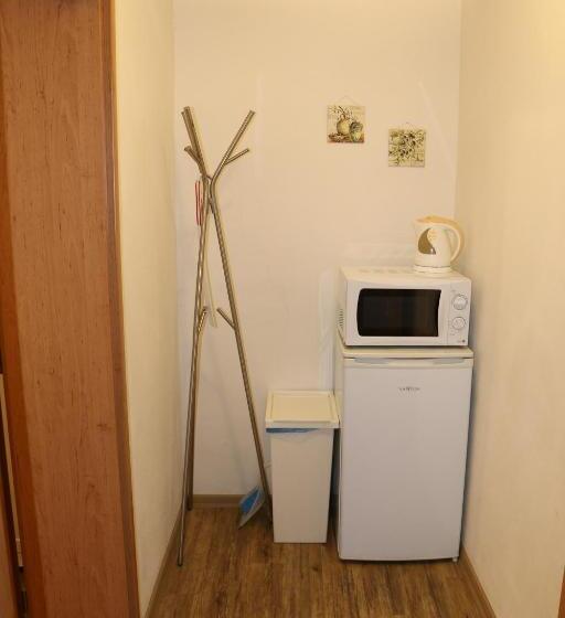 اتاق استاندارد سه نفره, Penzion 4 Dvory