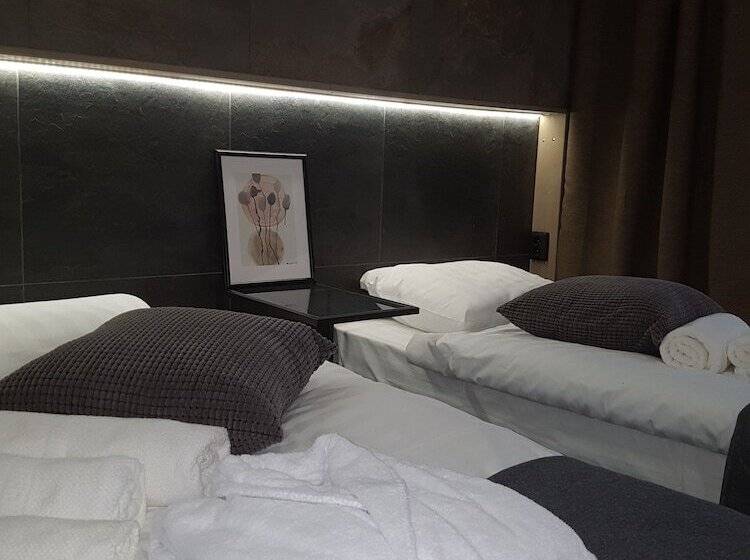 Номер Стандарт, People Red Square