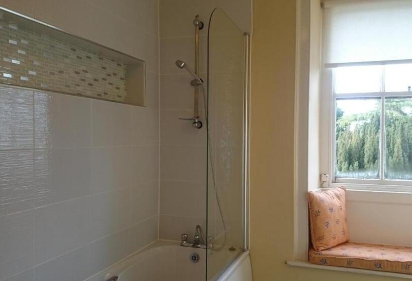 스탠다드 룸 바다 전망, The Silverdale