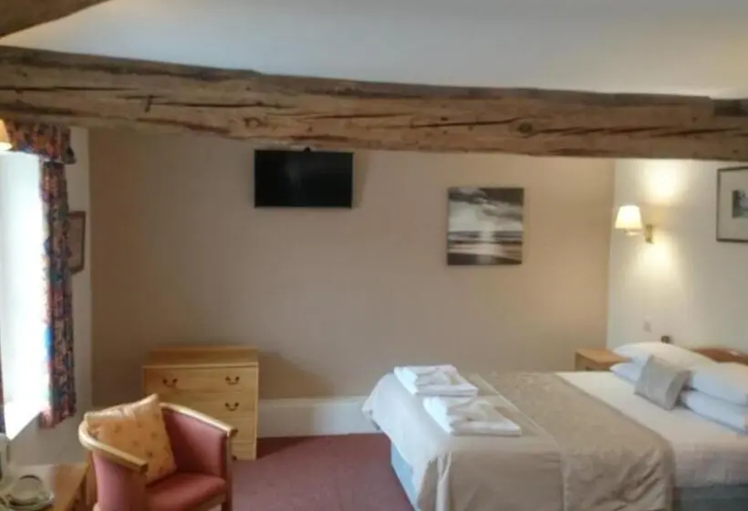 Camera Familiare, The Silverdale