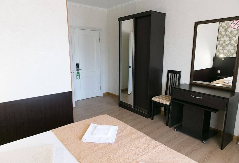 标准间带阳台, Zoremma