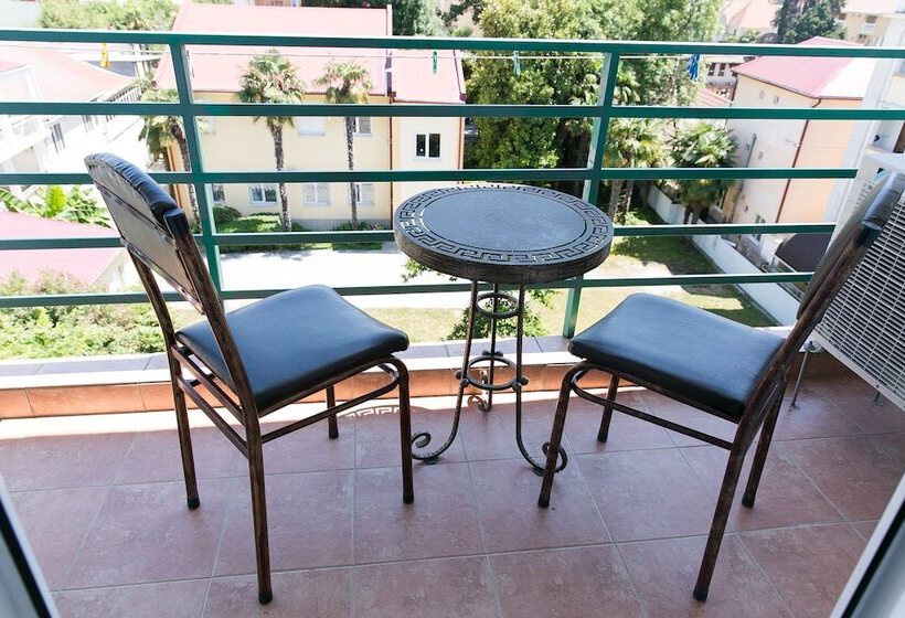 标准间带阳台, Zoremma