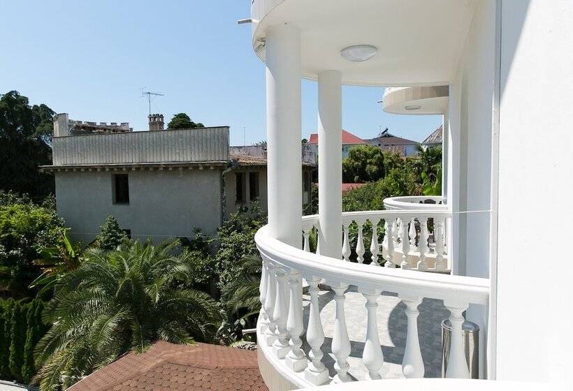 标准间带阳台, Zoremma