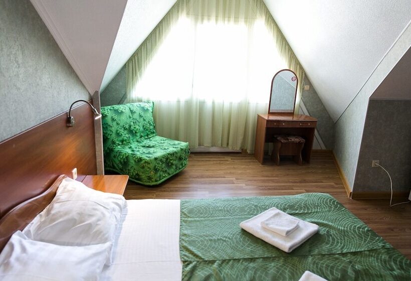 标准间带阳台, Zoremma