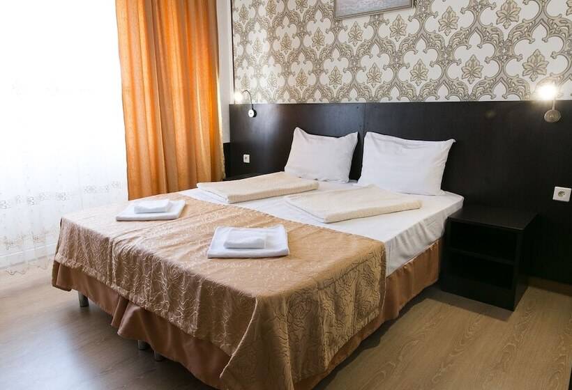 标准间带阳台, Zoremma