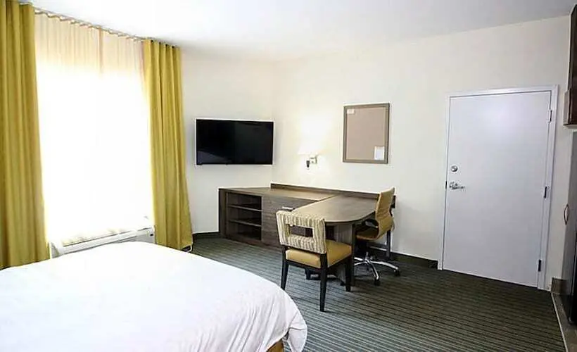 スタンダードスタジオ, Candlewood Suites Memphis East By Ihg